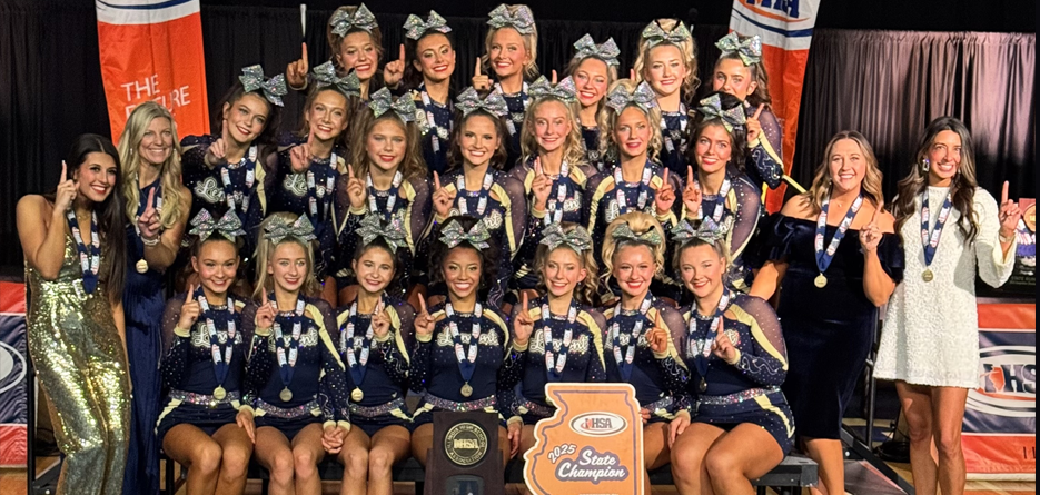 2025 IHSA Competitive Cheerleading Medium Division Champions – Lemont